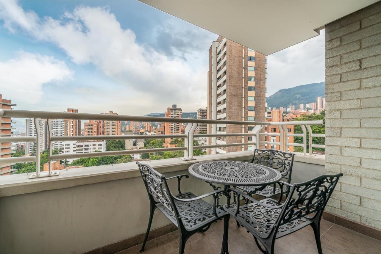 Apartamentos Poblado Alejandria By Housy Host Medellín Zewnętrze zdjęcie