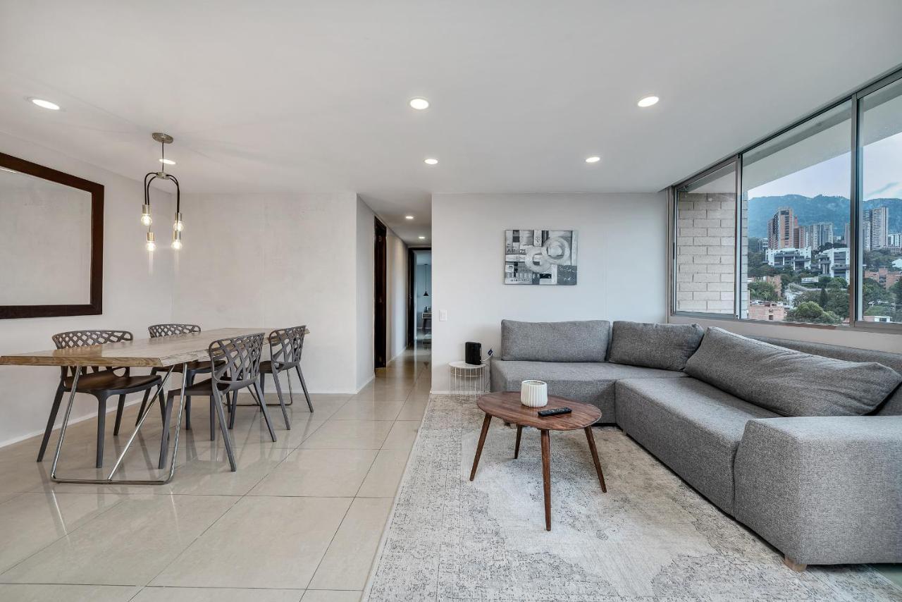 Apartamentos Poblado Alejandria By Housy Host Medellín Zewnętrze zdjęcie