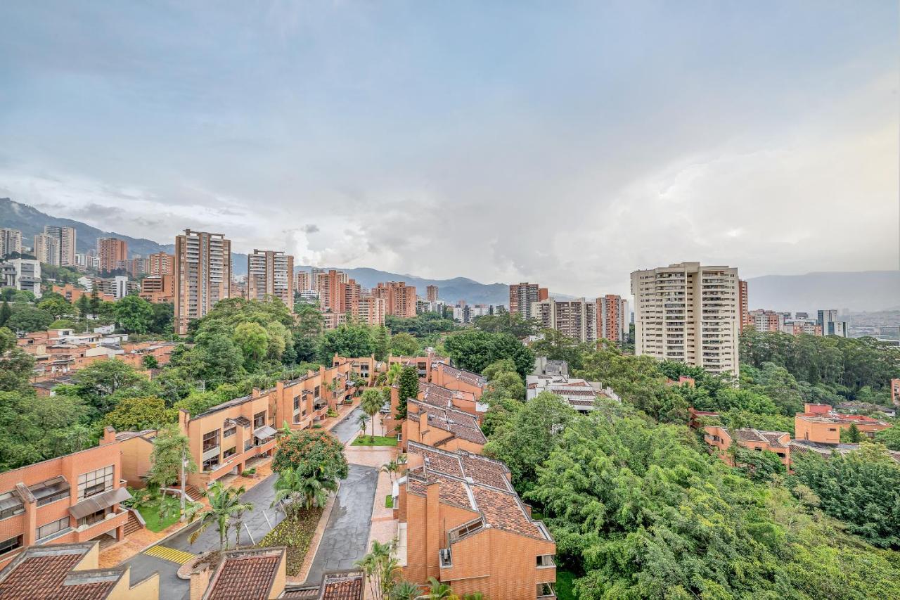 Apartamentos Poblado Alejandria By Housy Host Medellín Zewnętrze zdjęcie