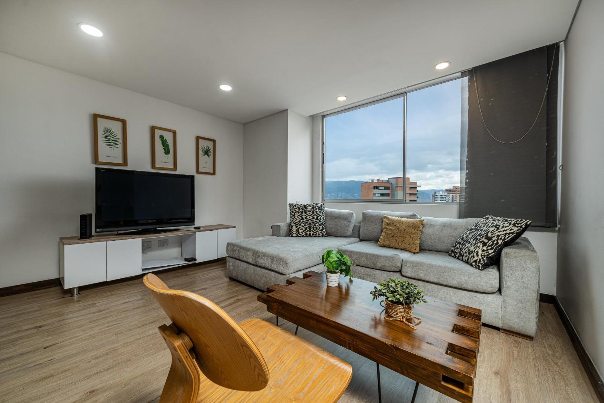 Apartamentos Poblado Alejandria By Housy Host Medellín Zewnętrze zdjęcie