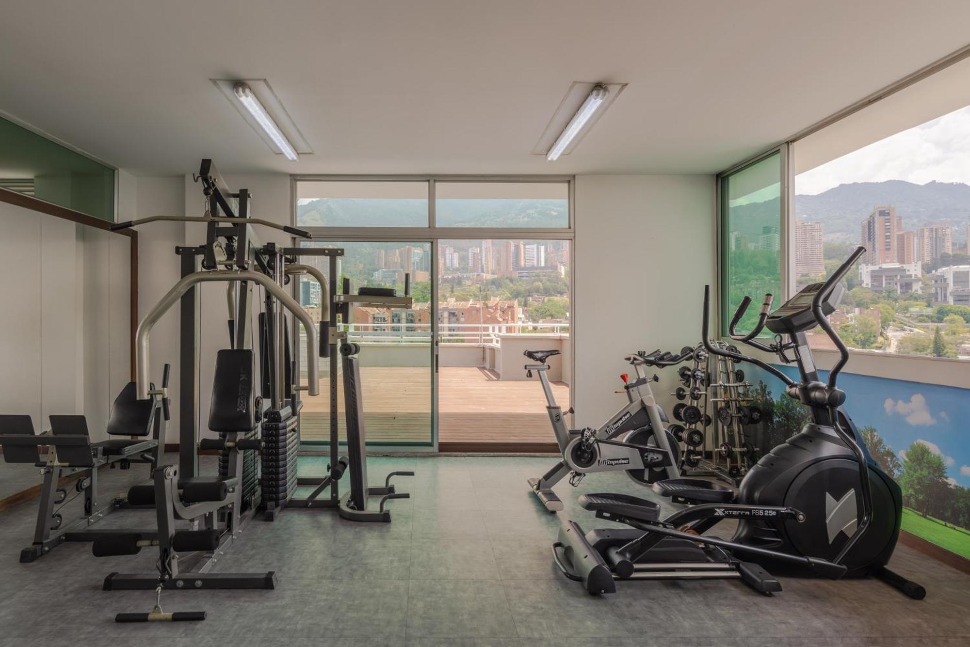 Apartamentos Poblado Alejandria By Housy Host Medellín Zewnętrze zdjęcie