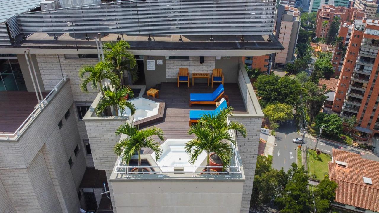 Apartamentos Poblado Alejandria By Housy Host Medellín Zewnętrze zdjęcie